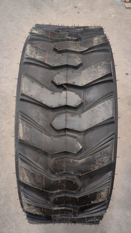 Шина 12-16.5 PR12 R-4 VK TYRE MUD BLASTER VK-600 145A2/137A3 TL